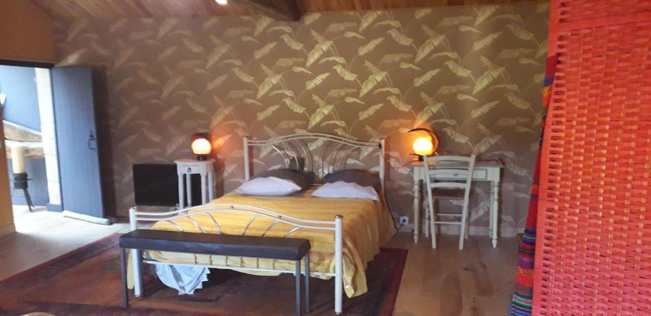 Vignesarichard Bed and Breakfast Chevanceaux Exterior foto