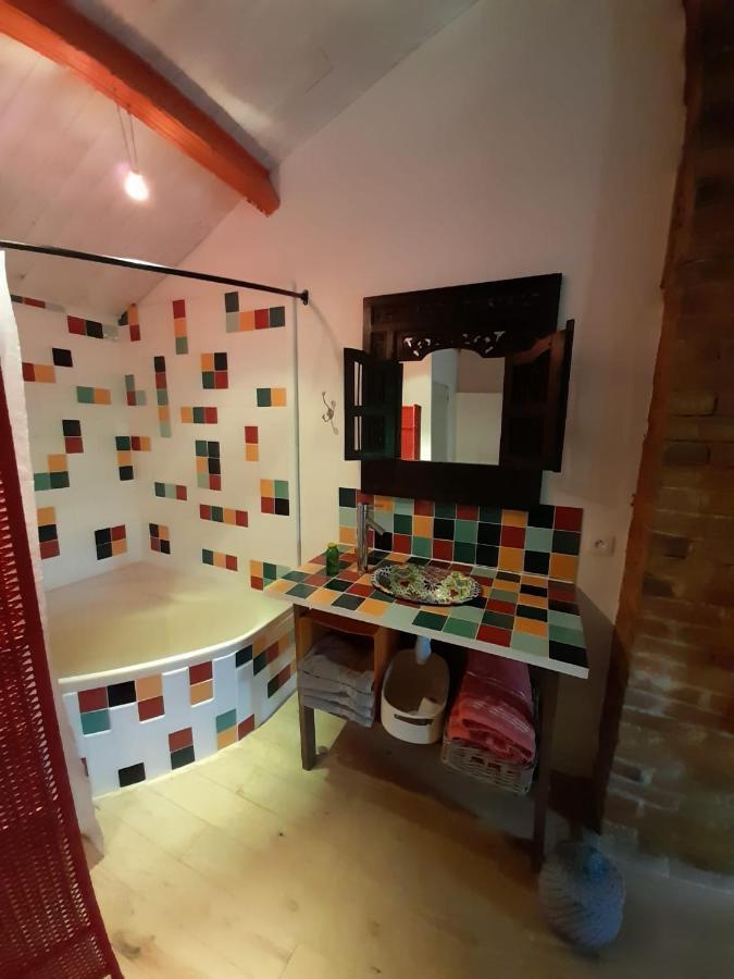 Vignesarichard Bed and Breakfast Chevanceaux Exterior foto